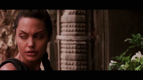 Angelina Jolie Lara Croft Tomb Raider 2001 scene 2 remastered 4k