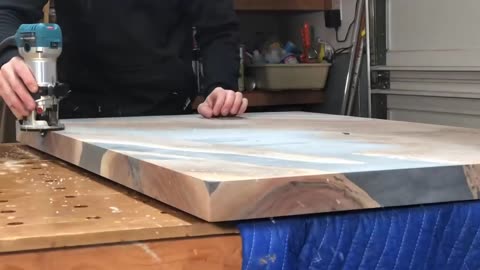 Resin Table Build