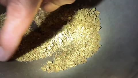 Gold mining ⛏️