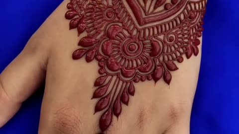 very easy back hand mehandi design// beautiful mehandi design