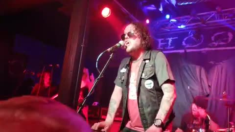 Dizzy Reed "Don't Cry" Guns & Roses Cover Featuring Hookers & Blow