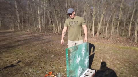 4 BORE Rifle vs Bulletproof Glass (The Biggest Rifle Ever !!!)