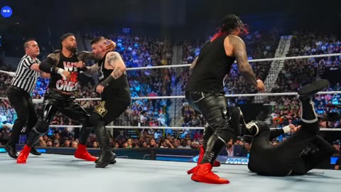 Roman Reigns Attack Solo Sikoa After Usos Match