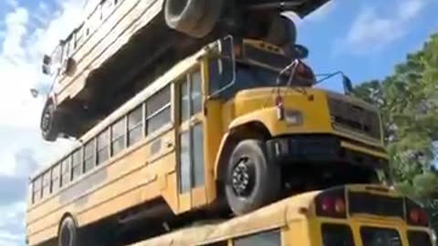 How many School Buses Can be Stack ?