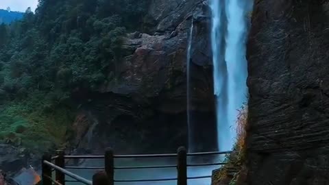 Beauty of Nature | Beautiful Water Fall | Sri Lankan Beauty | Visit Sri Lanka