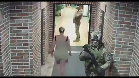 Video of the raid by the Ukrainian punitive team of the military registration and enlistment office