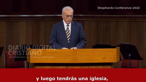 John MacArthur - El mundo en la Iglesia