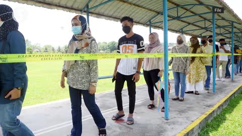 Covid-19: Keep face masks on as Malaysia enters new wave, says Khairy