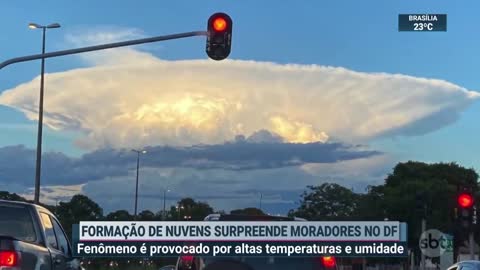 Formação de nuvens surpreende moradores no Distrito Federal | SBT Brasil (19/01/22)