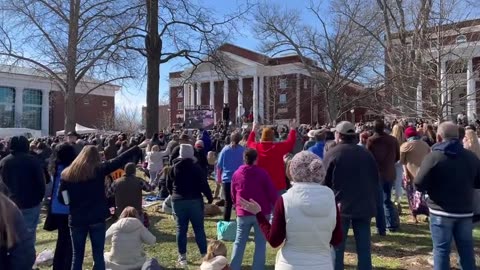 Outside Asbury University #asburyrevival #shorts