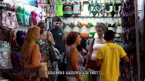 ตลาดกลางคืน ถนนข้าวสาร