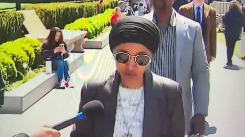 USA: Ilhan Omar says they're either "pro-genocide or anti-genocide."