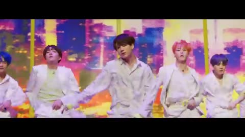 BTS (방탄소년단) 작은 것들을 위한 시 (Boy With Luv) (feat. Halsey) Official MV