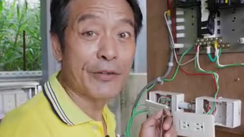 Plumber and electricity master teaching