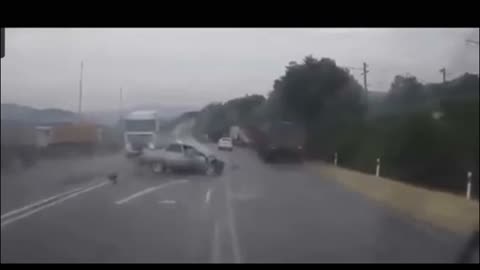 Dangerous Road Accident