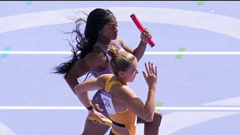 Sha Carri Richardson saves US women from near relay collapse