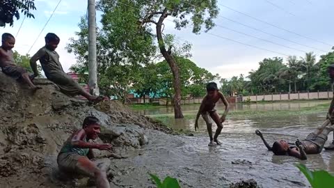 It's so cool to play in the mud