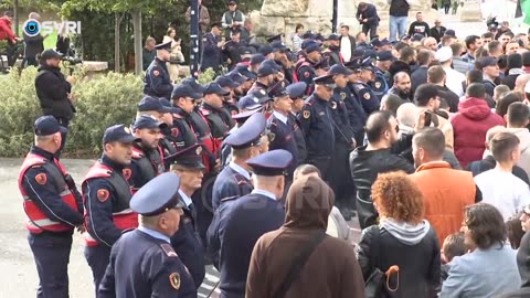 Protestë në mbështetje të Palestinës, qytetarët përplasen me policinë që nuk lejoi marshimin