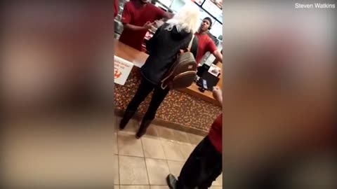 Popeyes manager yells at customer