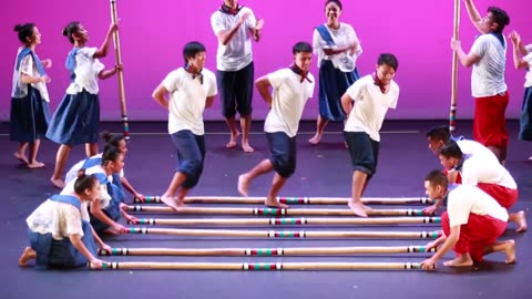 Filipino Tinikling