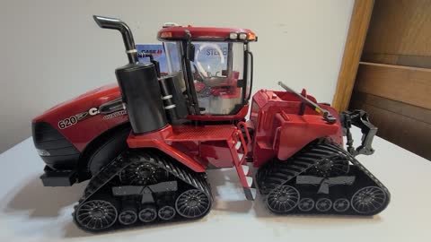 1/16 Ertl Case IH Steiger 620 Quadtrac Prestige Collection toy tractor review