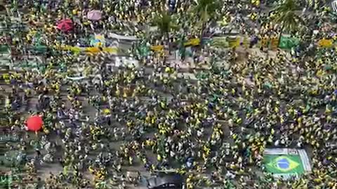 Rio de Janeiro takes to the streets against socialism