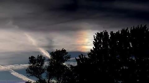 Crazy Chemtrails Grid Lines in the Sky Geo-engineering right where the Ufo's launch