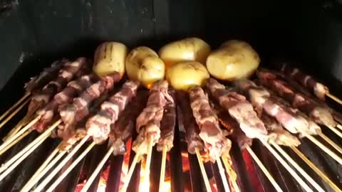 Faça calor ou frio, chuva ou sol, o churrasco sempre tem seu espaço no cardápio.