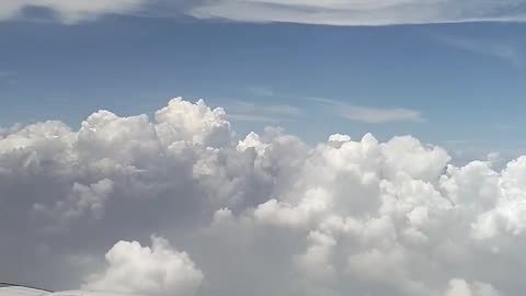 Flight Above The Clouds | Amazing Flight View Through Clouds.