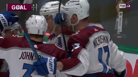 MacKinnon starts off Avalanche