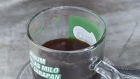 Kopi Dan Gorengan