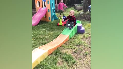 Funny Babies Playing Slide Fails - Cute Baby Videos