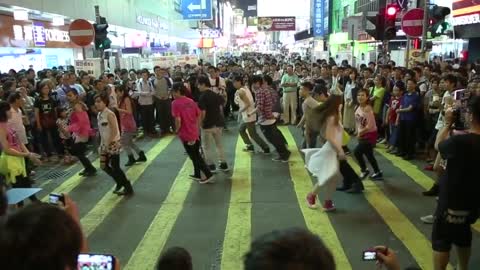 Gangnam Style Flash Mob Dancing Hong Kong - 江南快閃 - GANGNAM STYLE