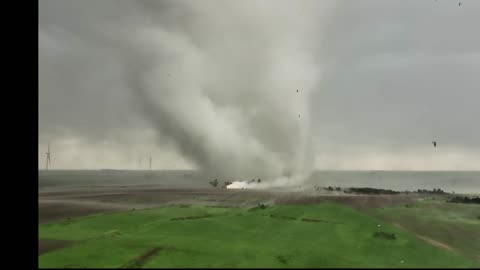 INCREDIBLE TORNADO VS WIND TURBINE DRONE FOOTAGE