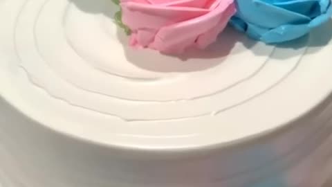 Stunning birthday cake decorating technique _♨️♨️ #shorts (8)