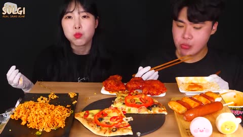 ASMR MUKBANG Spicy convenience store food, ramen, tteokbokki, chicken, dessert, eating