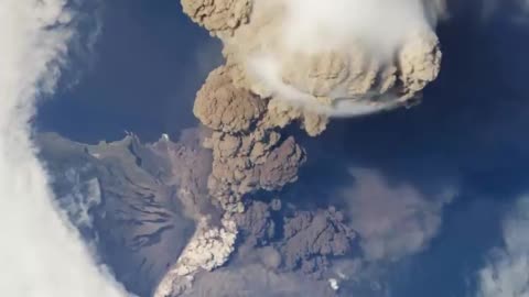 Nasa | sarychev volcano eruption from the international space station