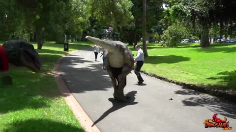 Real Dinosaurs Scare Prank