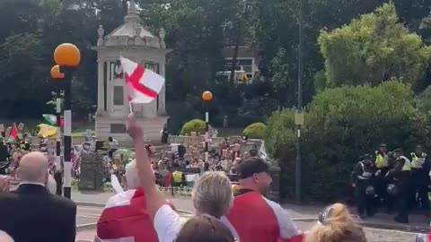 Patriots holding a 'Stop the boats' protest right now in Bournemouth.