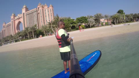 Stand up Paddleboarding in Dubai - In front of Atlantis Dubai