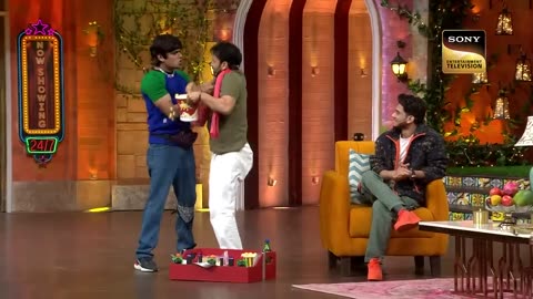 Kajol को Jayvijay ने दिखाई Ajay Devgn की Mimicry | The Kapil Sharma Show Season 2 | Best Moments