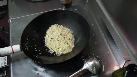 Fried rice! Stress the pot gas!