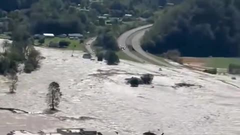 Dozens of people rescued in Erin, TN from Hospital roof after flooding