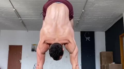 Man Shows Amazing Contortion Skills With Footbal