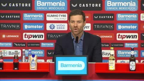 Xabi Alonso überrascht! So gut spricht er noch Deutsch _ Bayer Leverkusen