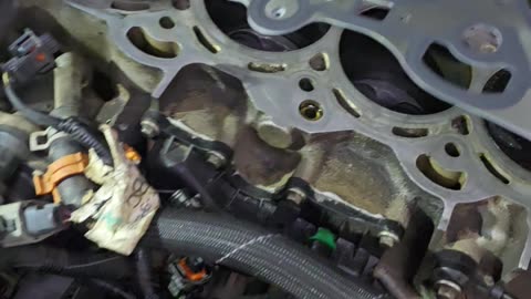 Cylinder head gasket installation