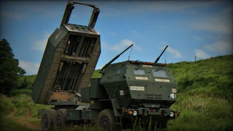 Poland presents the M142 HIMARS MLRS