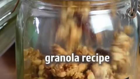 Delicious Easy To Make Big Crunch Granola Recipe - Vegan