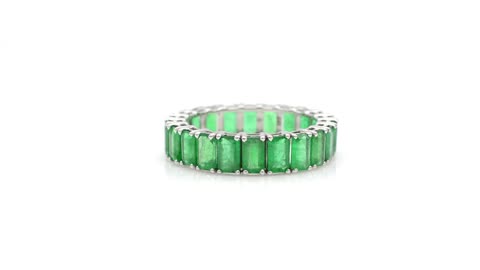 Stunning Natural Emerald Engagement Rings from Chordia Jewels