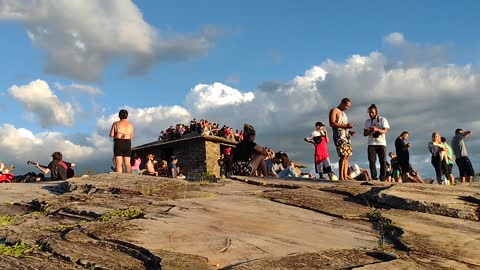 PYRAMIDE (SÃO THOME DAS LETRAS)